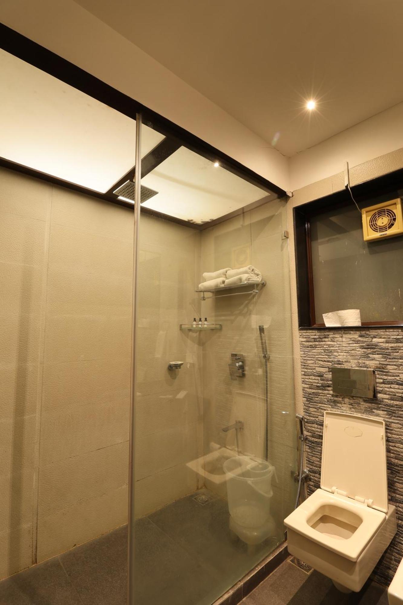 Hunky Dory Resort And Spa Dhar Khurd ภายนอก รูปภาพ